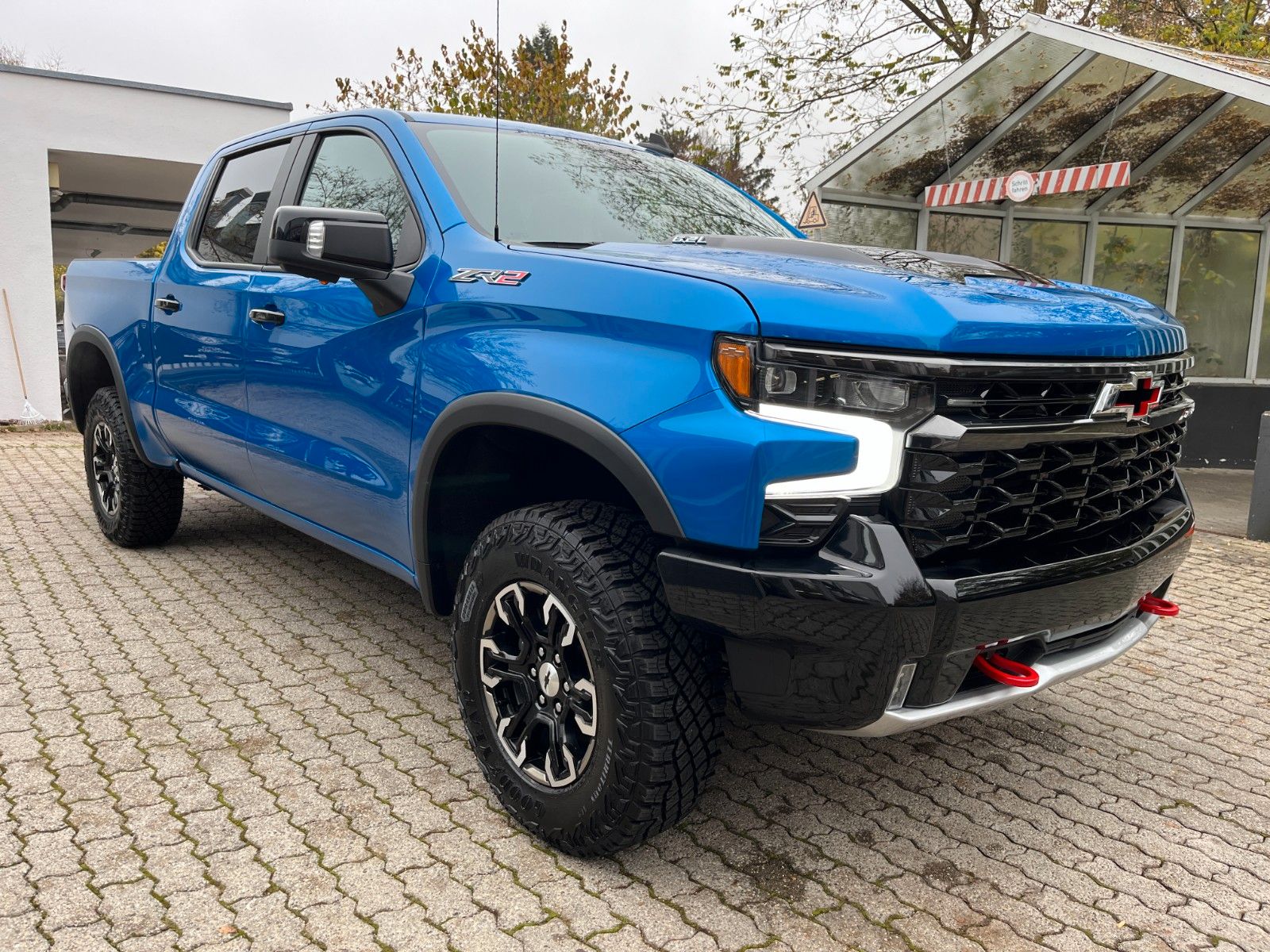 Fahrzeugabbildung Chevrolet Silverado ZR2 V8 6.2*Head-Up*360°*Offroad*AHK