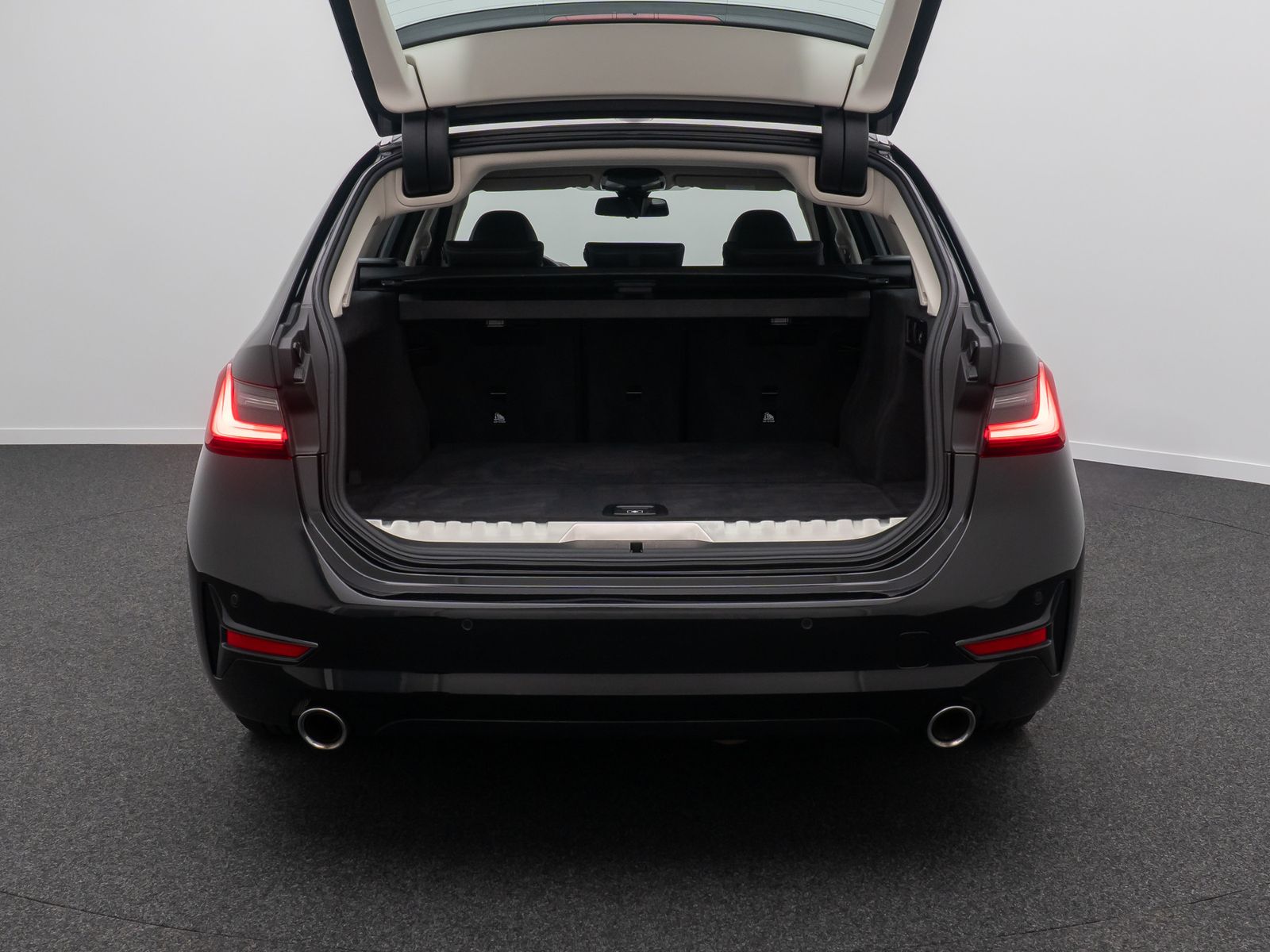 Fahrzeugabbildung BMW 320e xD Sport Line Kamera DAB Laser AHK Komfort