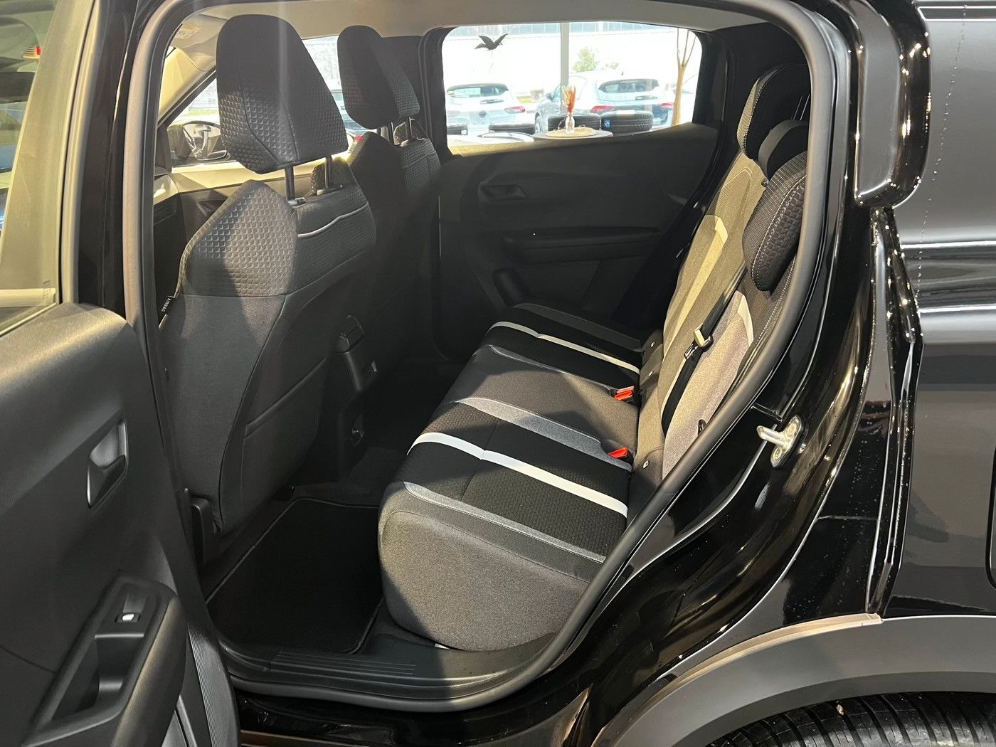 Opel Frontera - Bild 10