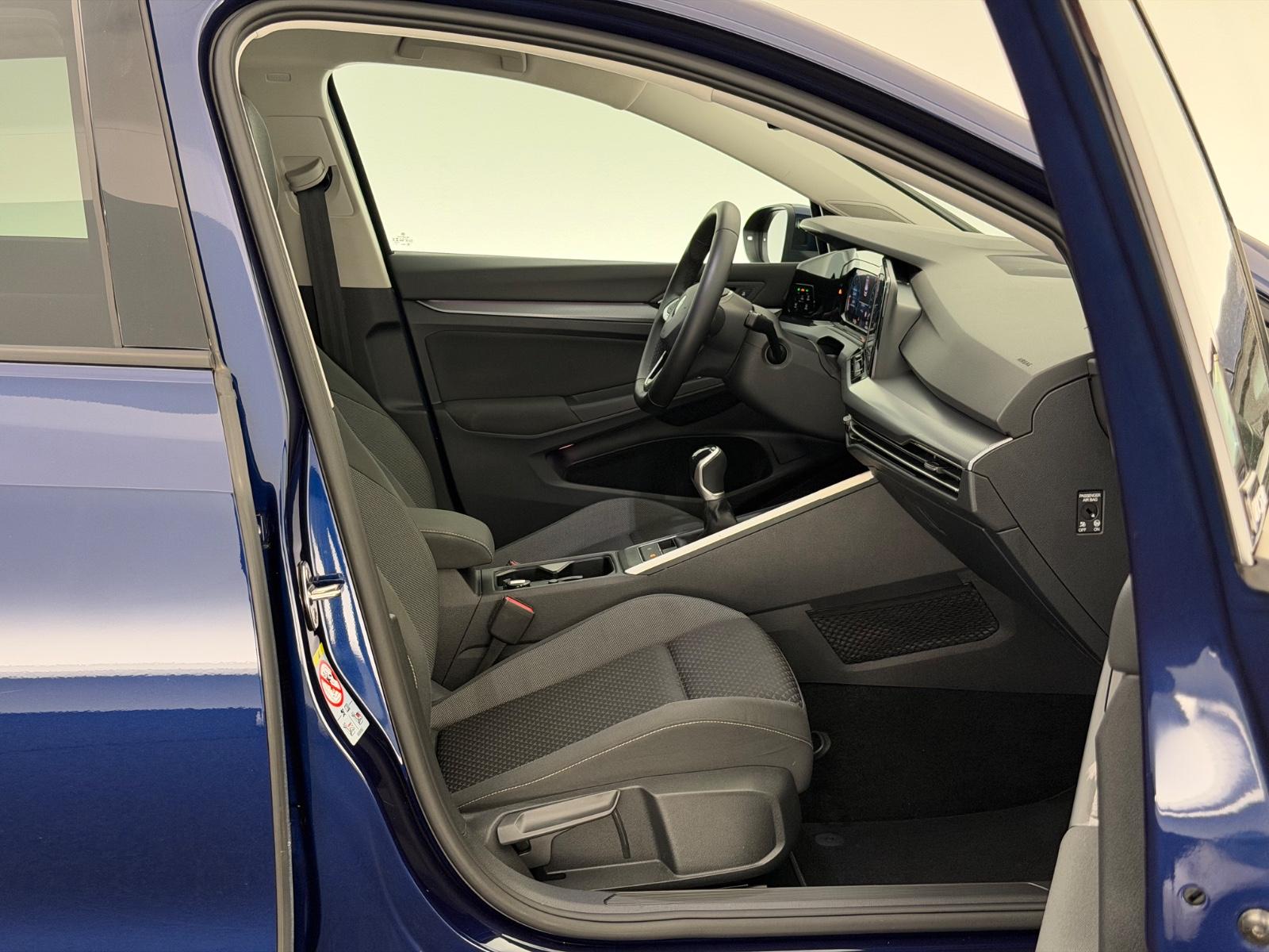 Volkswagen Golf VIII Lim. 1.0 TSI*ACTIVE*LED-LHZ-SPUR-APP, миниатюра 19