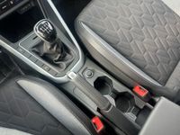 Volkswagen Polo 1.0TSI Energy RKam Led ACC ShZ