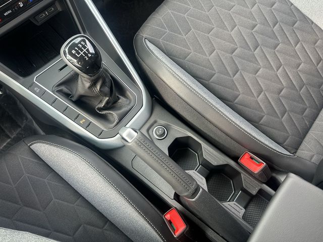 Volkswagen Polo 1.0TSI Energy RKam Led ACC ShZ