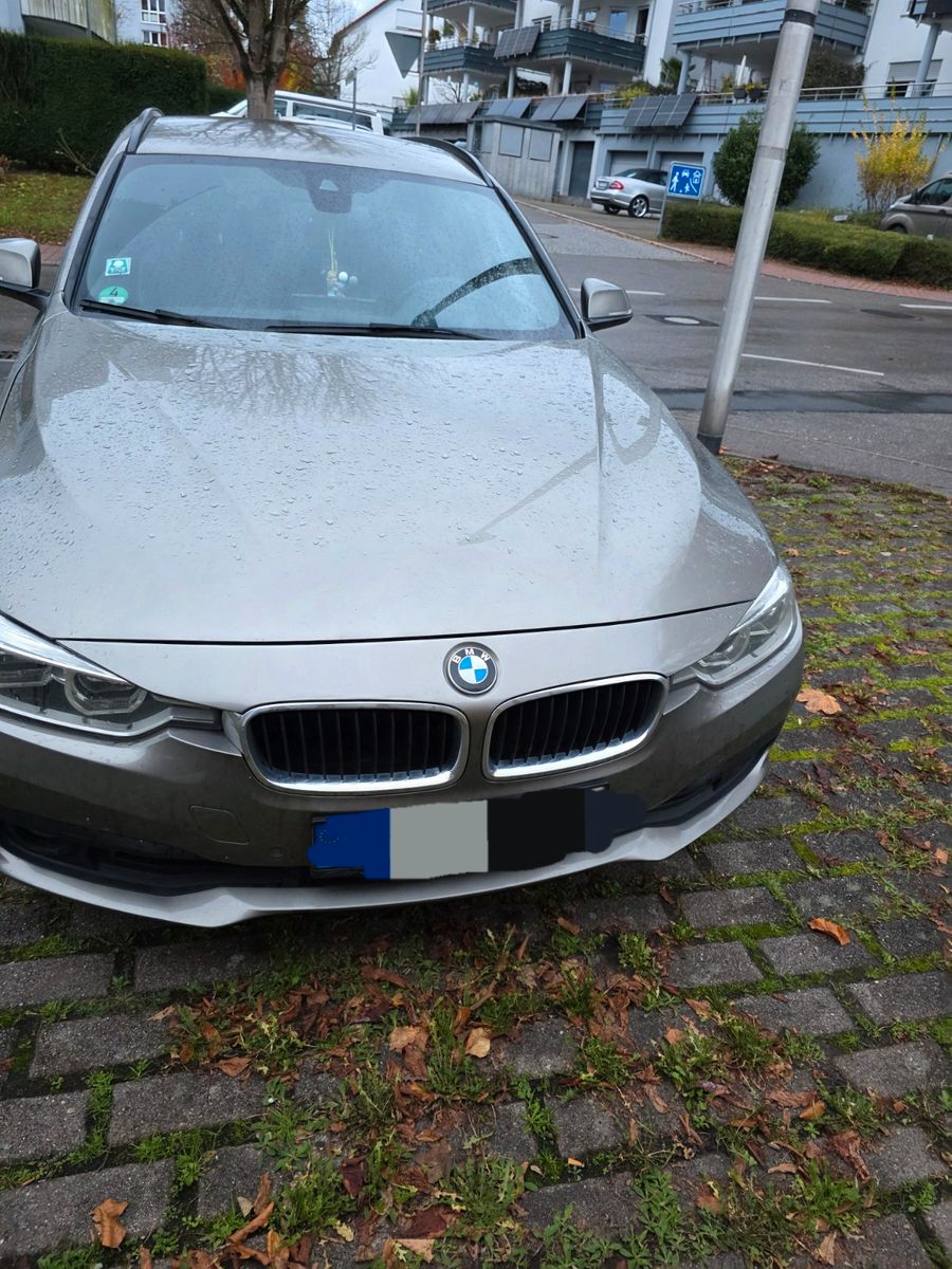 BMW 318d Touring Advantage Advantage