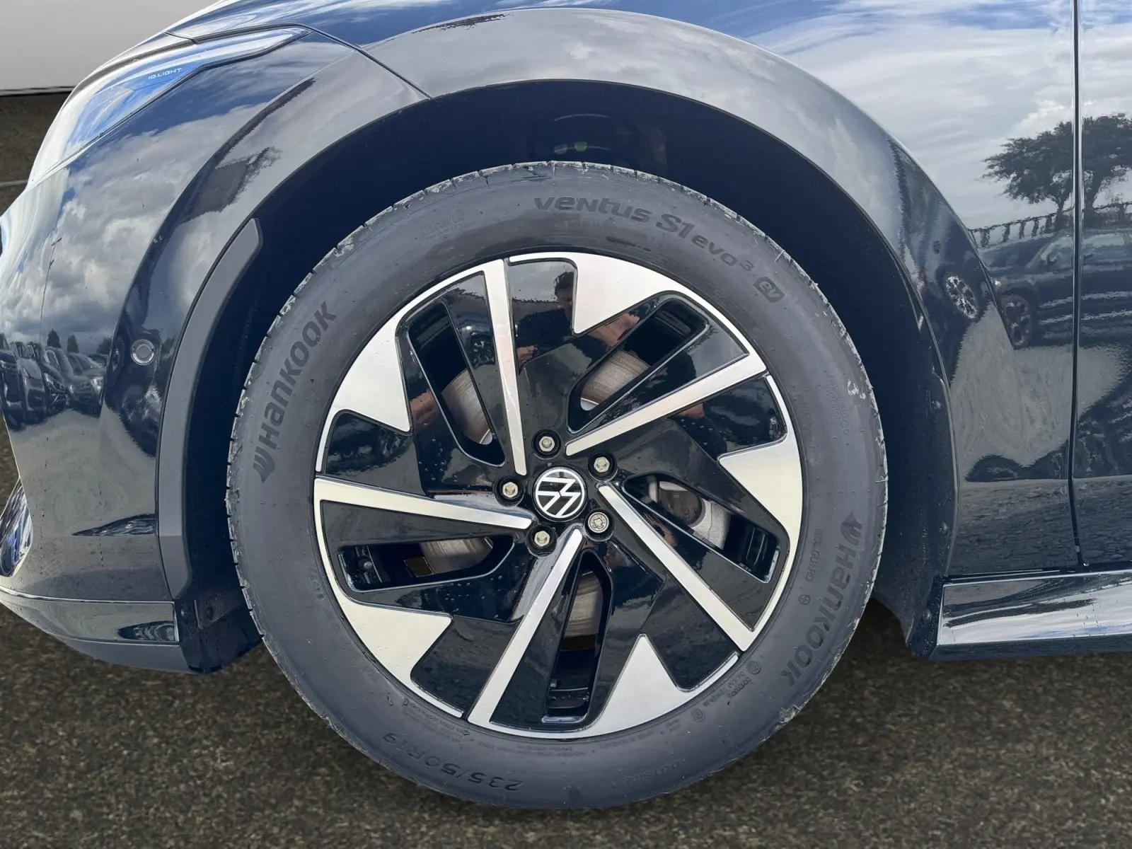 Volkswagen ID.7 Tourer Pro BLACK*MATRIX*APP*ACC*AHK