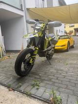 Husqvarna 701 Supermoto (A2) - HUSQVARNA 701 SUPERMOTO