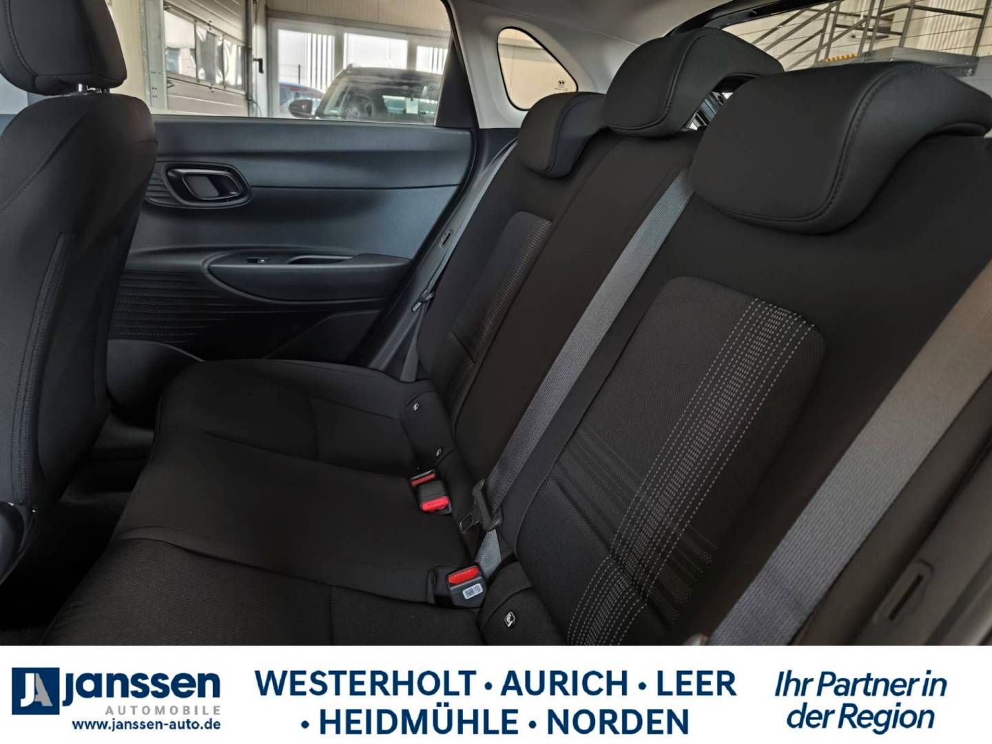 Fahrzeugabbildung Hyundai i20 FL (MY26) 1.0 T-GDI (90 PS) 6-MT Select Navi