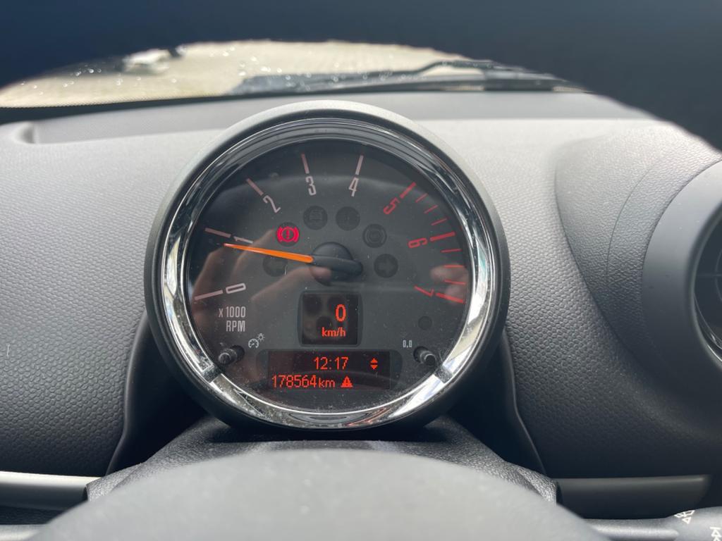 MINI Cooper D Countryman