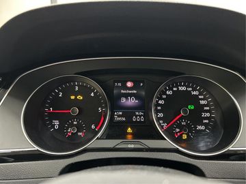 Volkswagen Passat Variant - 8