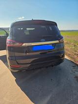 Ford S-Max 2.5 Duratec FHEV ST-Line 7-Sitzer ST-Line - Ford S-MAX ST-Line mit Benzin-Antrieb