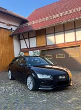 Audi A3 1.2 TFSI Attraction Sportback Attraction - Audi A3: Sportback Attraction