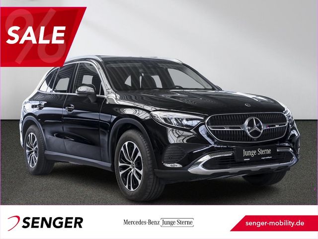 MERCEDES-BENZ GLC 220 d 4M Avantgarde Rückfahrkamera Ambiente