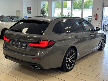 BMW 530 - 4