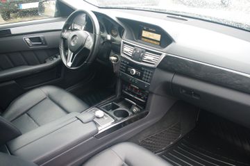 Mercedes E 220 - 6