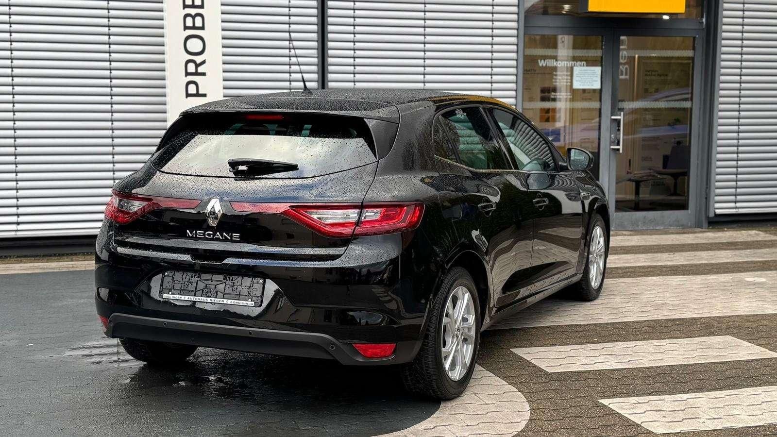 Fahrzeugabbildung Renault Megane Limited 1.3 TCe 140