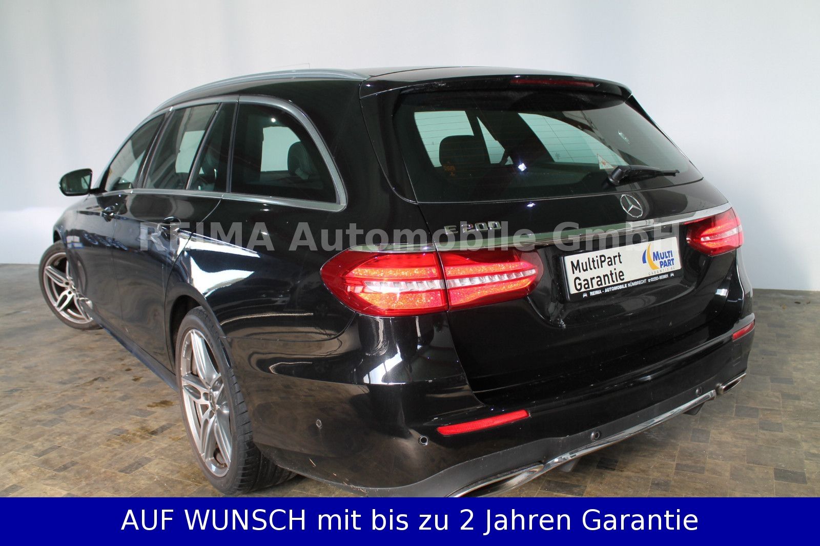 Fahrzeugabbildung Mercedes-Benz E 200 T, AMG-Line, LED Scheinwerfer, AHK