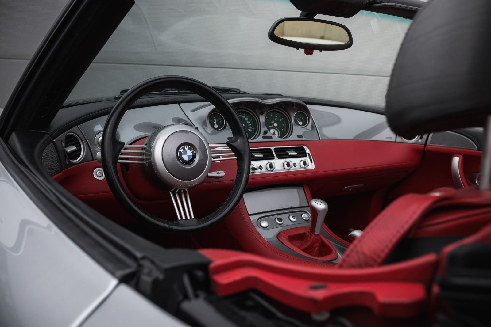 Fahrzeugabbildung BMW Z8 4.9 Roadster - 1. Hand - dt. Erstauslieferung