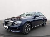 Mercedes-Benz E 220  Lim.Avantgarde-RFK-SH-RFK-SHZ-Exclusive - Mercedes-Benz E 220 Gebrauchtwagen in Frankfurt