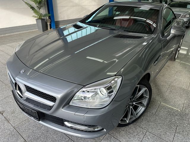 Mercedes-Benz SLK 200 ROADSTAR*BI-XEN*LEDR*COMAN*TEMP*LED*TEMP