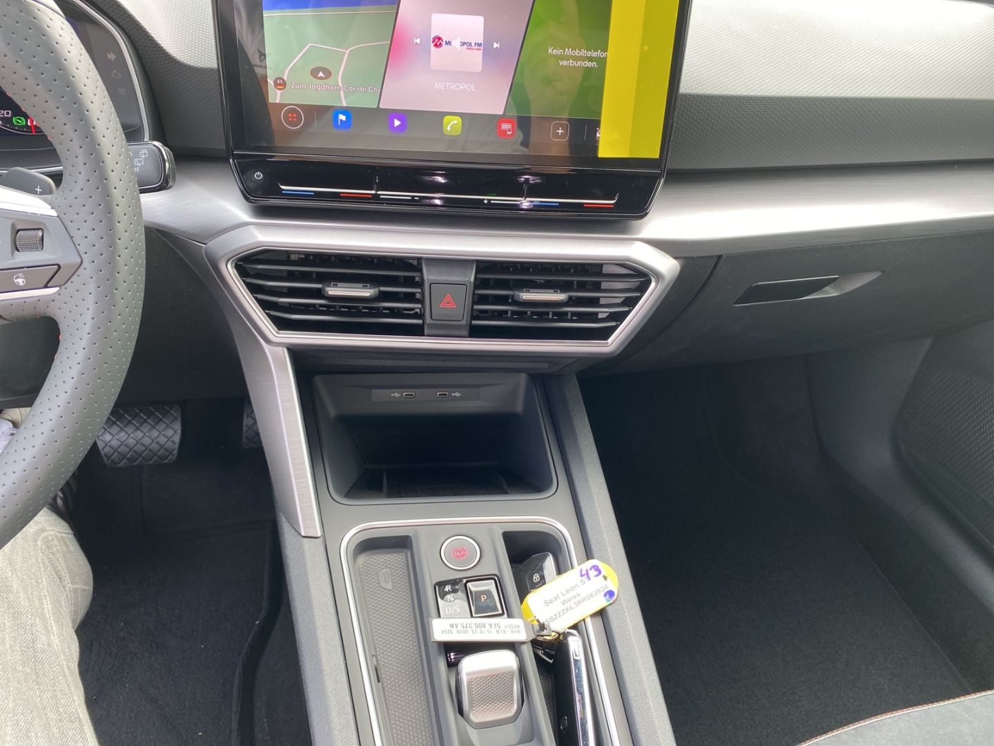 Fahrzeugabbildung SEAT Leon Sportstourer FR 2.0 TDI EU6d *Navi *digital