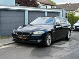 BMW 520 d Touring Pano Softclose Leder Großes Navi - BMW 5er Reihe Gebrauchtwagen in Frankfurt