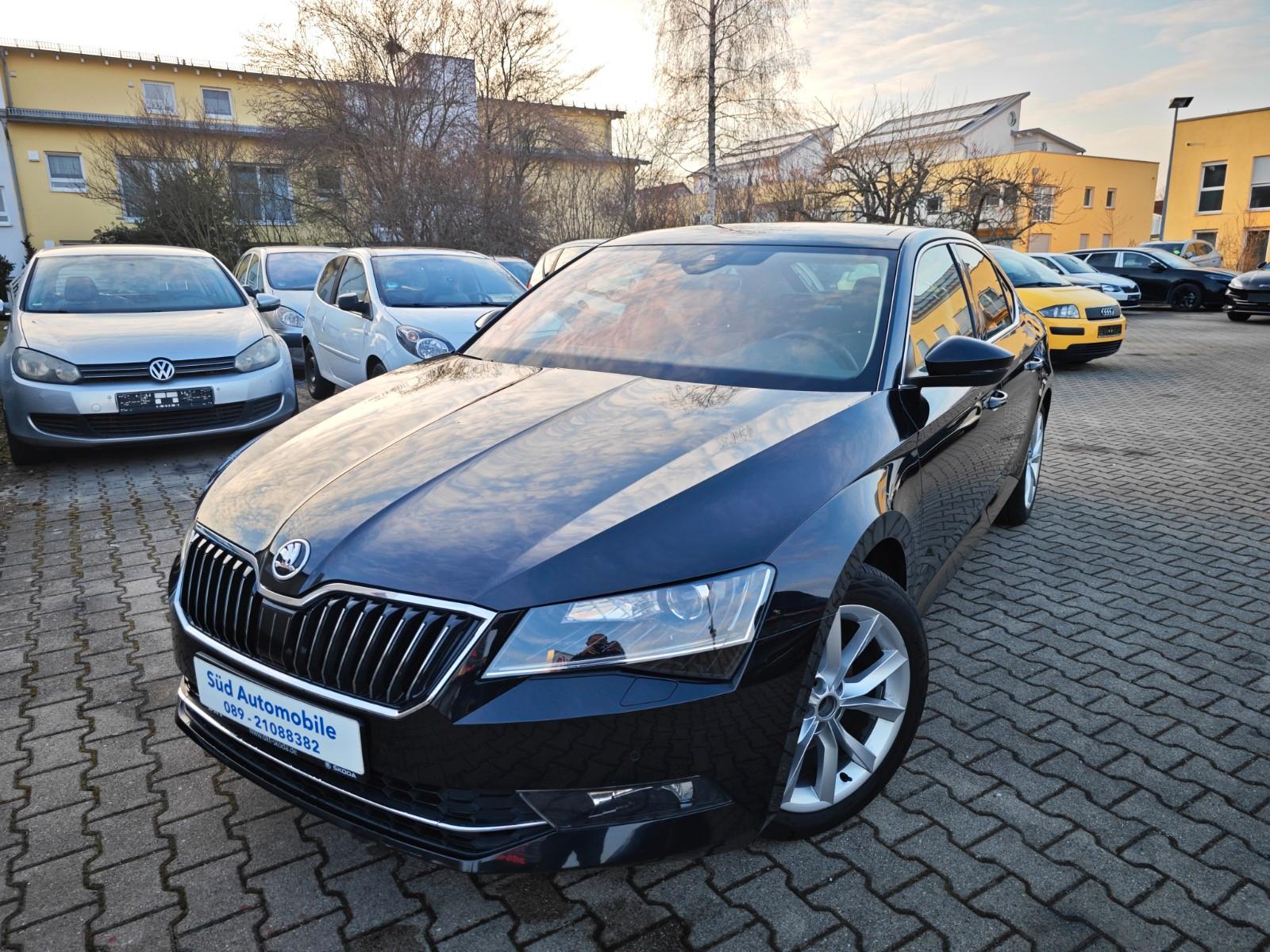 Skoda Superb Lim. 2.0 TDI Premium Edition DSG*PANO*KAM