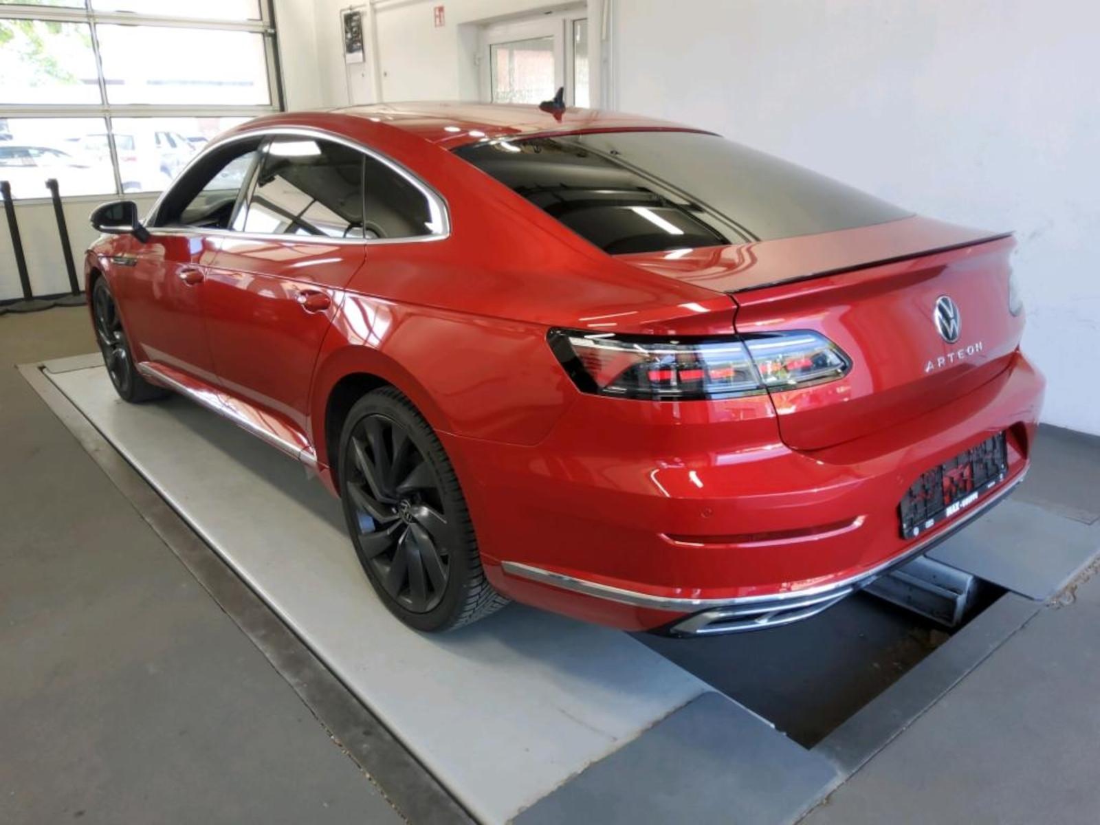 Volkswagen Arteon 2.0 TDI R-Line*SPORT-SITZE*PANO*MATRIX*