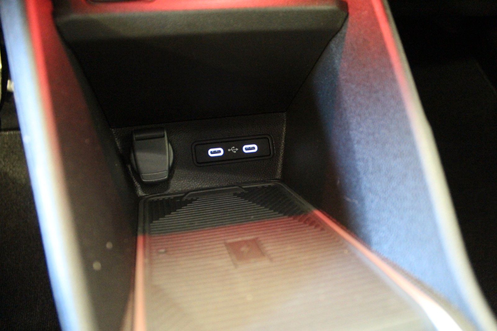 Fahrzeugabbildung Renault R 4 150 Comfort Range Techno*Winterpaket*
