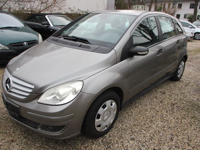 Mercedes-Benz B 170  Tüv, Inspektion, Bremsen neu