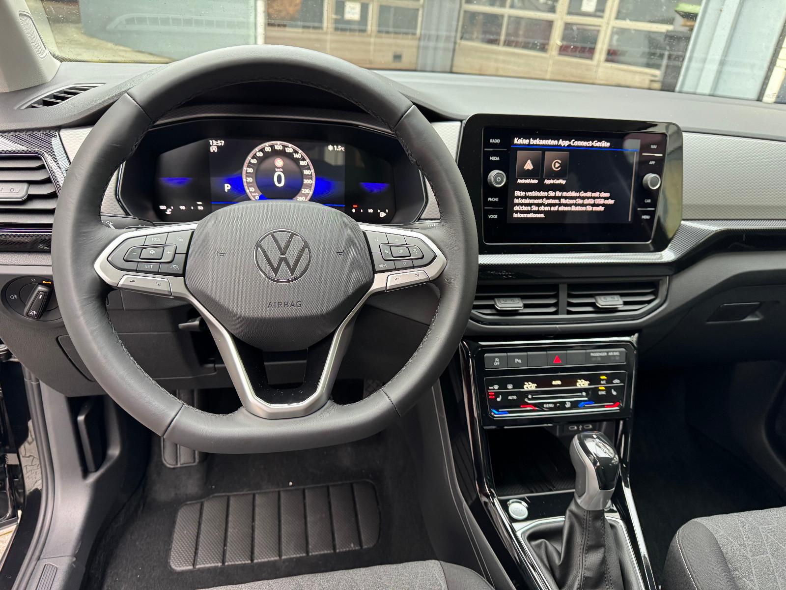 Volkswagen T-Cross Life 1.0 TSI DSG -AHK-Keyless-Kamera-