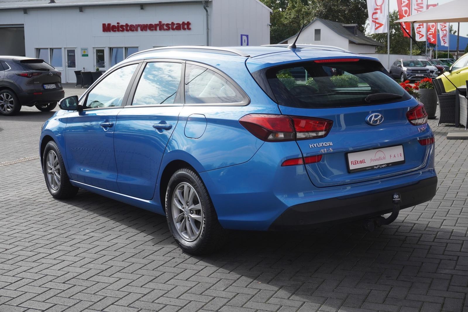 Hyundai i30 Kombi 1.0 T-GDI GO! Navi Kamera AHK PDC