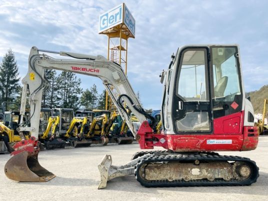 Takeuchi TB240