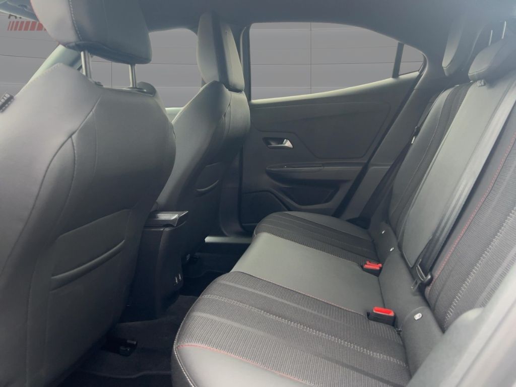 Fahrzeugabbildung Opel Mokka GS Navi digitales Cockpit LED Scheinwerfer