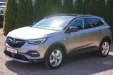 Opel Grandland 1.2 Innovation LED Navi AHK 360° USB - silberne Opel Grandland (X)