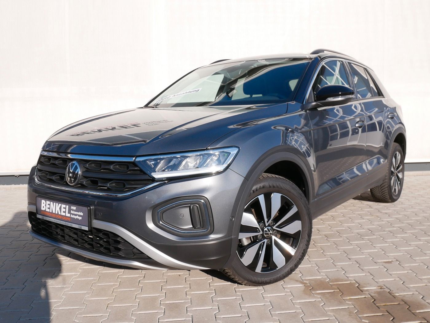 Fahrzeugabbildung Volkswagen T-Roc 1.0 TSI MOVE NEU38T AHK Standheiz ACC SHZ