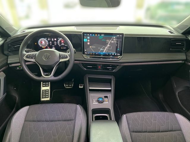 Fahrzeugabbildung Volkswagen Tiguan 1.5 eTSI DSG GOAL NAVI AHK KAMERA