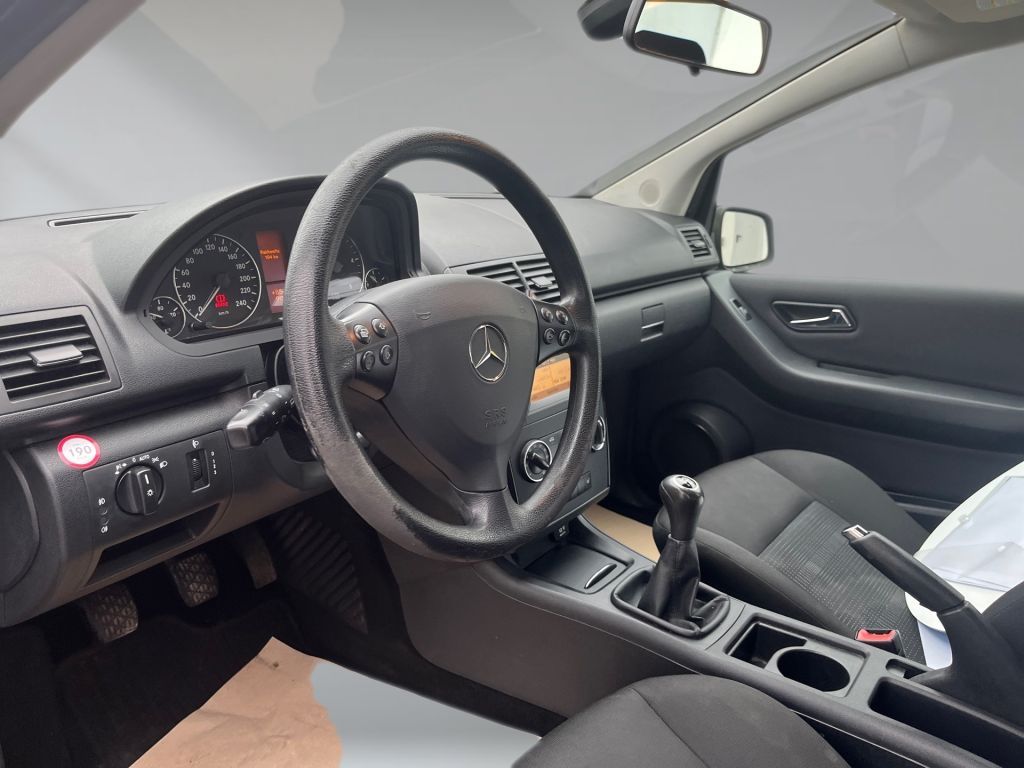 Mercedes-Benz A 160 CDI DPF – Bild 11
