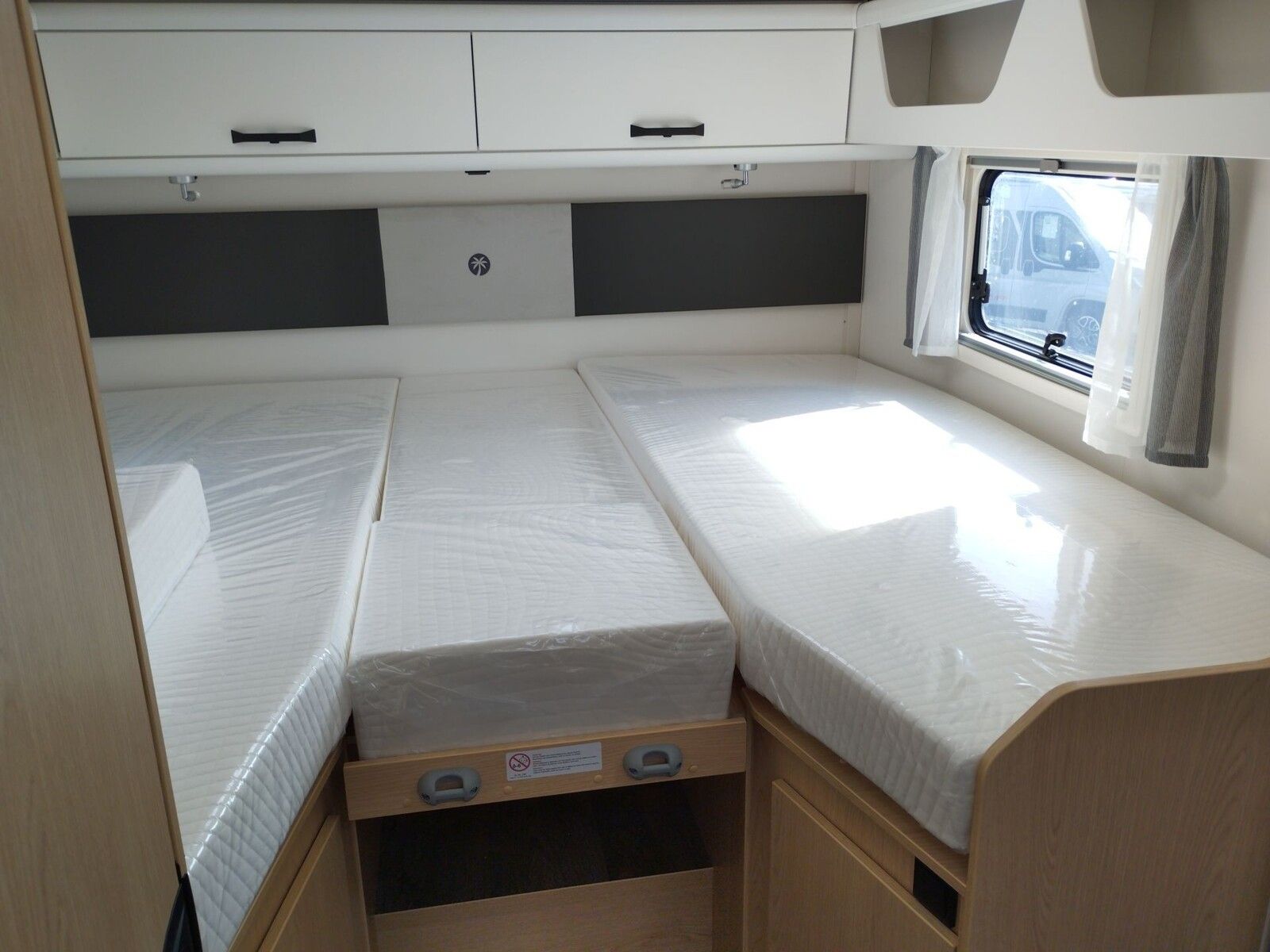 Fahrzeugabbildung Sunlight Adventure I 68 180PS,Aut.Combi6E,4,4