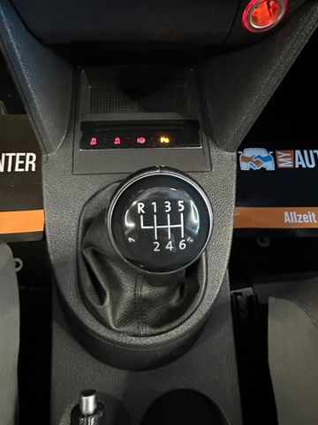 MYAUTOCENTER – Gebraucht- und Jahreswagen mit Werkstattservice in Pfaffenhofen Volkswagen Touran Comfortline BMT *1.HAND*AHK*TEMPO*KLIMA*