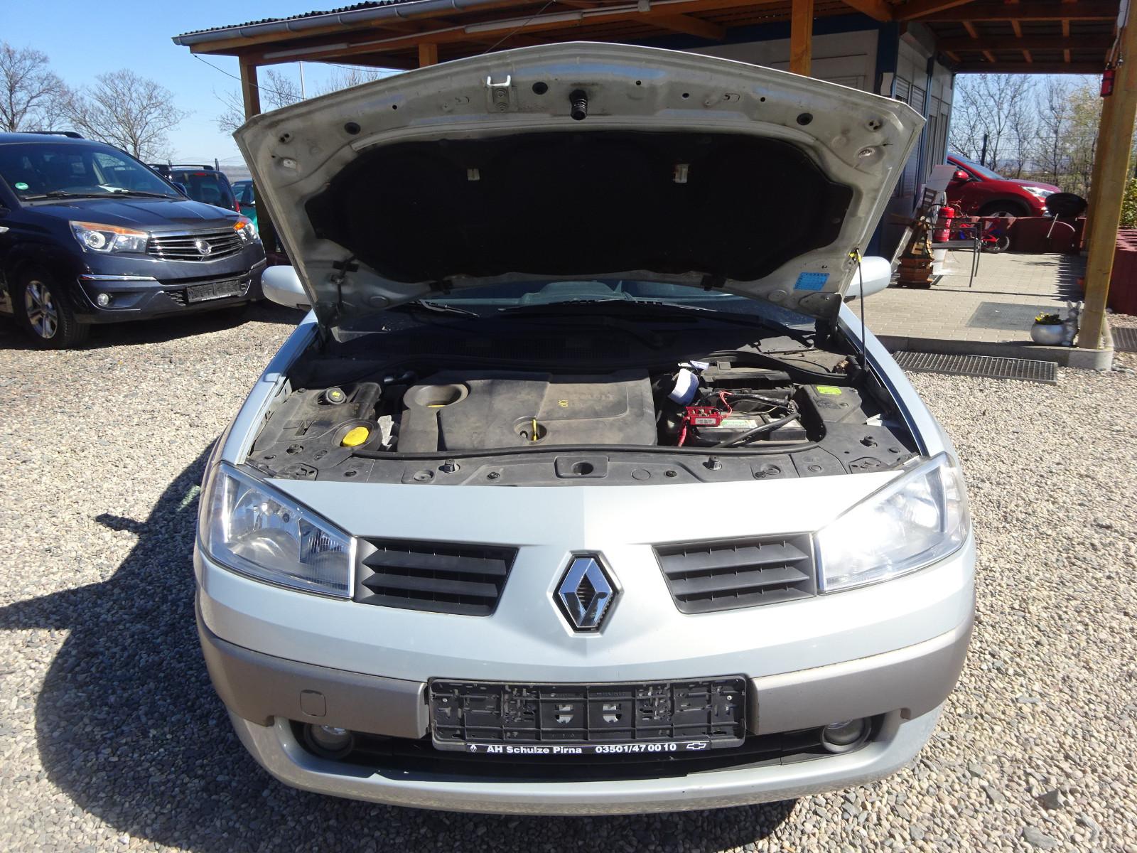 Renault Megane 2004 — photo 14