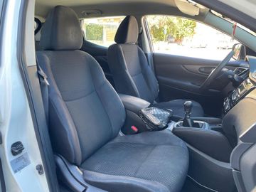 Nissan Qashqai - 8