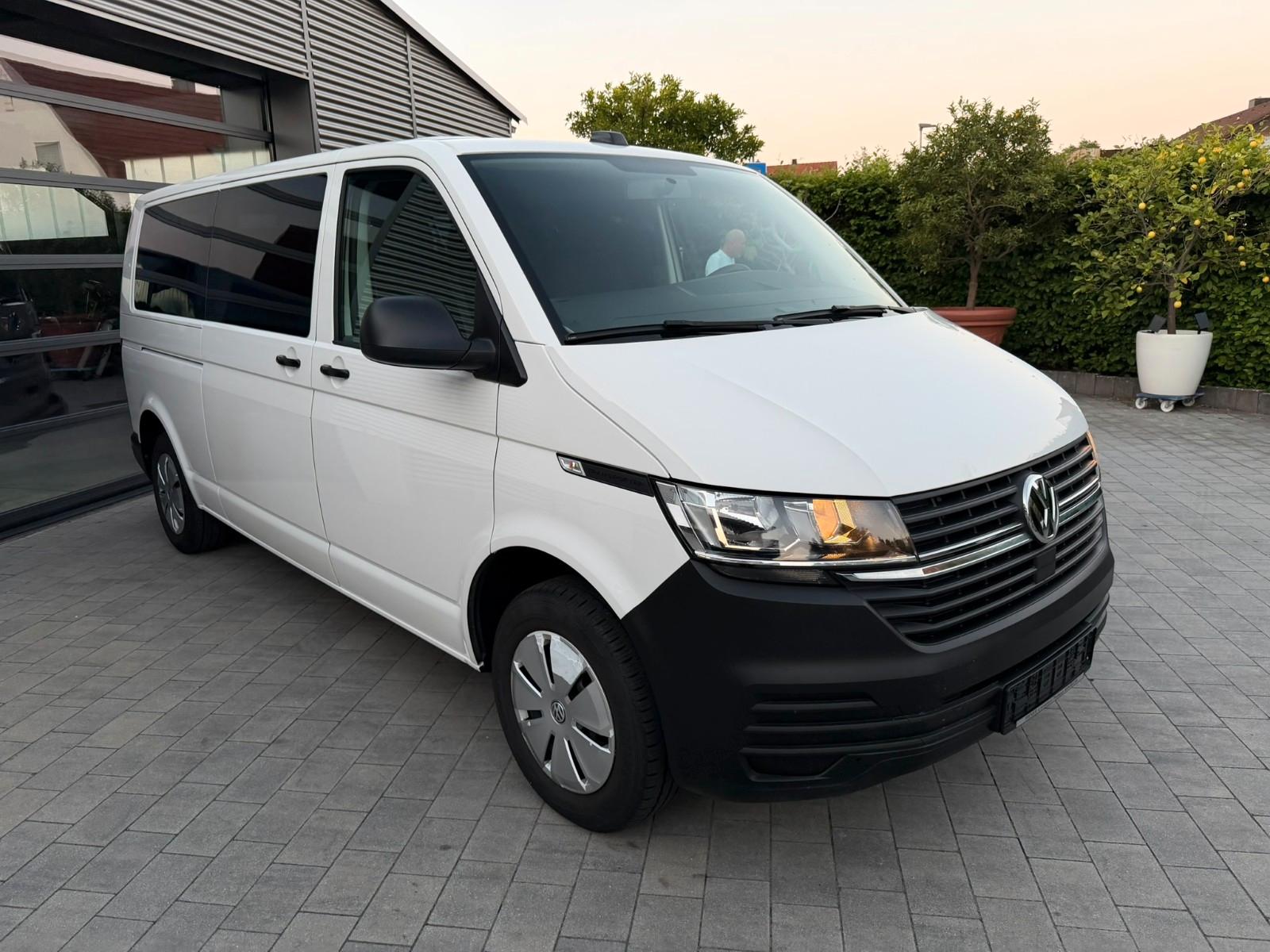 Volkswagen T6 Kombi Transporter 9 Sitze 2.0 TDI L2 Standhei