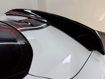 Ford Mustang - 7