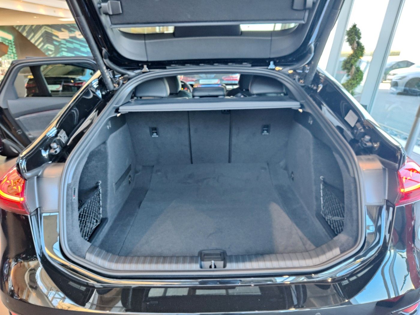 Audi S6 e-tron - Bild 14