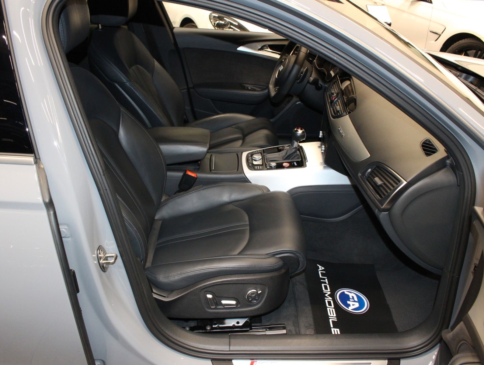 Fahrzeugabbildung Audi RS 6 Avant 4.0TFSI quattro Perf.*1.Hand*Keramik