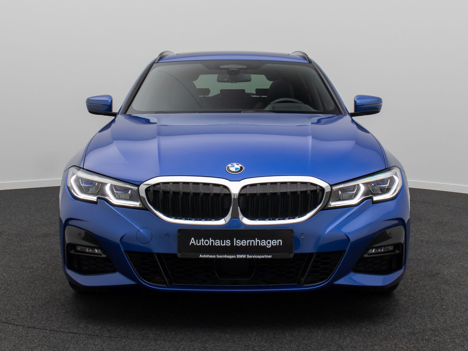 Fahrzeugabbildung BMW 330d M Sport Panorama HUD DAB Laser HiFi AHK