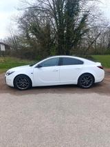 Opel Insignia OPC . - Opel Insignia in Karlsruhe