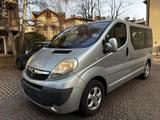 Opel Vivaro 2.0 CDTI 84kW TOUR COSMO 8POSTI - gebrauchte Opel Vivaro aus dem Jahr 2007