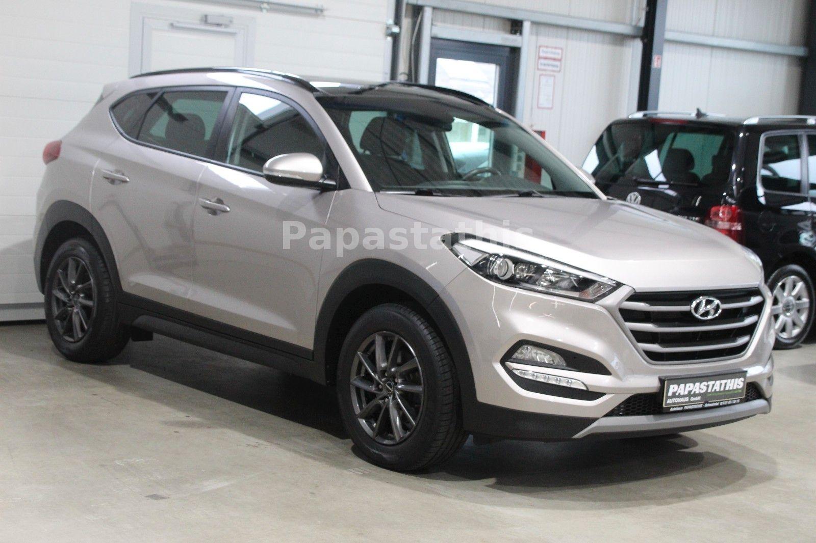 Hyundai Tucson 4WD *NAVI*CAM*PDC*SHZG*TEMPO*