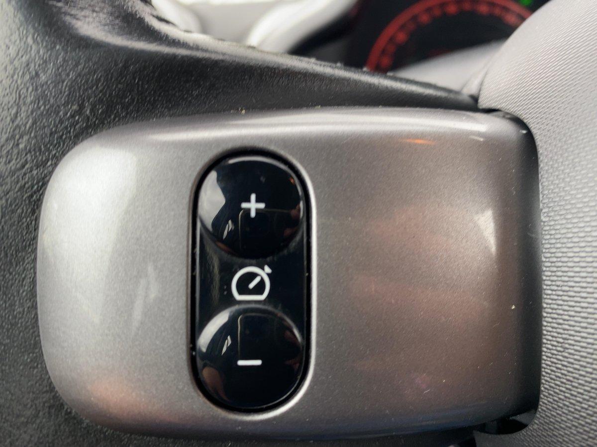 Renault Twingo SCe 65 Zen *Ganzjahresreifen*