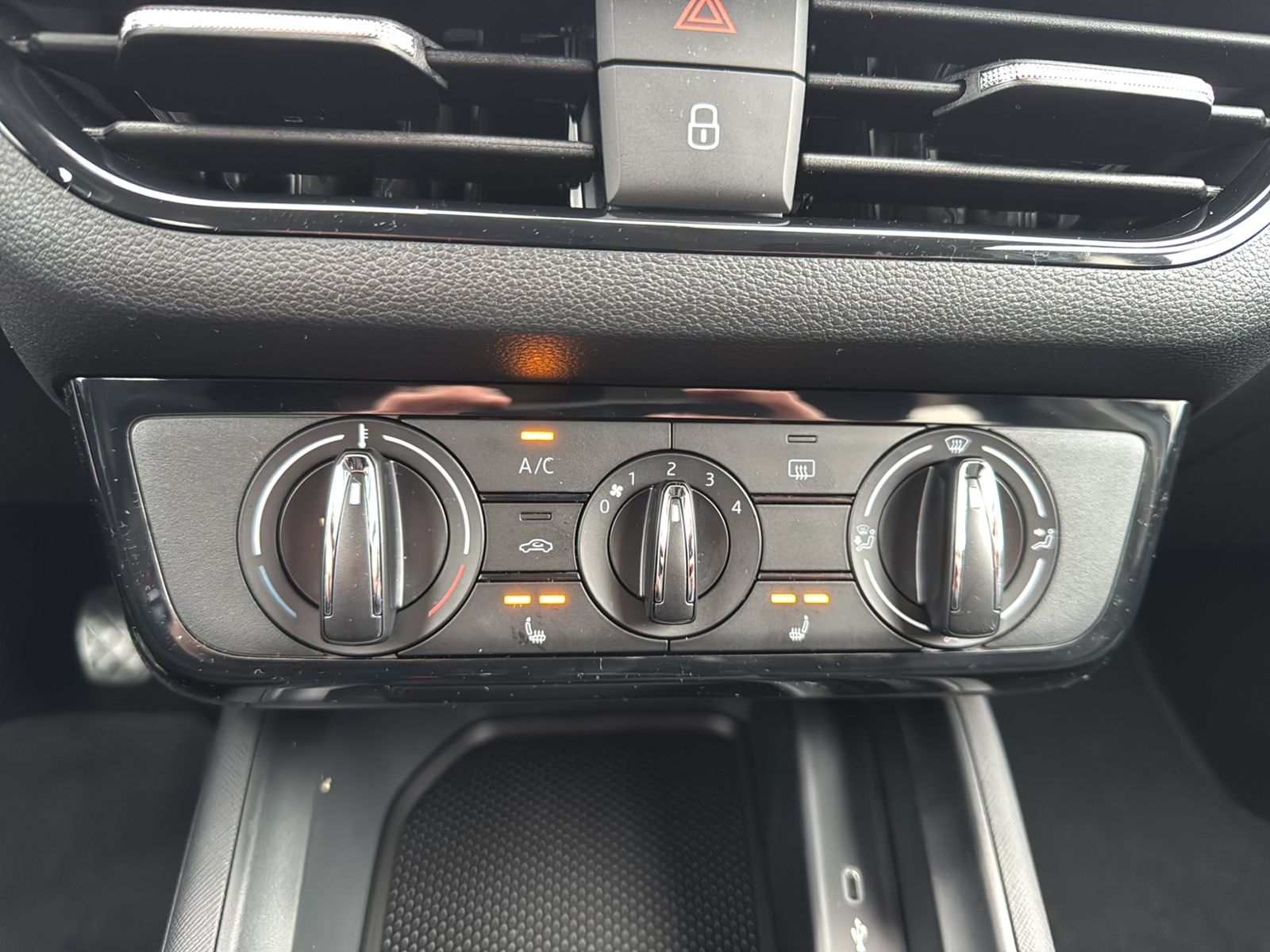 Kamiq 1.0 TSI Essence, Winterpaket, Vorbereitung